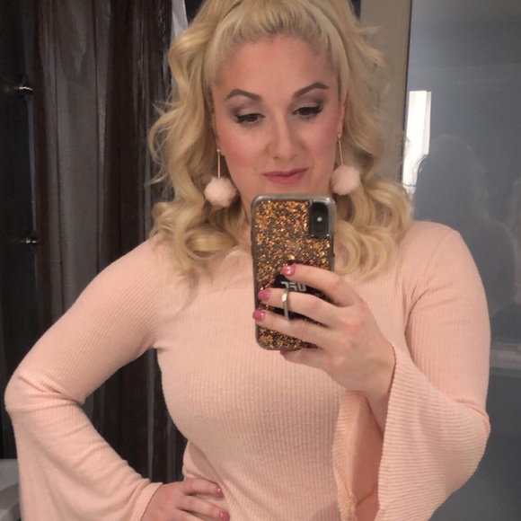 Meet your Posher, Molly - Picture 3 of 3